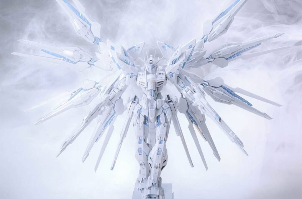 Xunxin / Gold Legend MGEX Strike Freedom Twilight 1/100 - with bonus half-armor clear parts