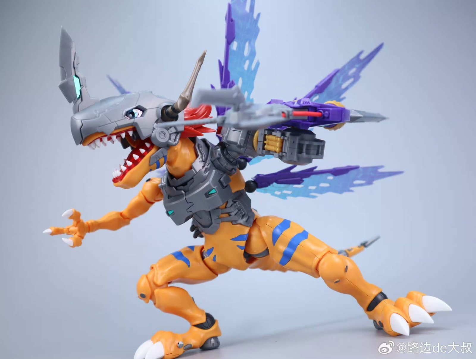 JWS - Metal Greymon (Vaccine) - Figure Rise Standard - Image 9